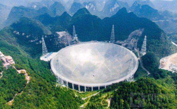 荒野行动联动中国科学报社 一起建造火箭参观天眼遥望太空